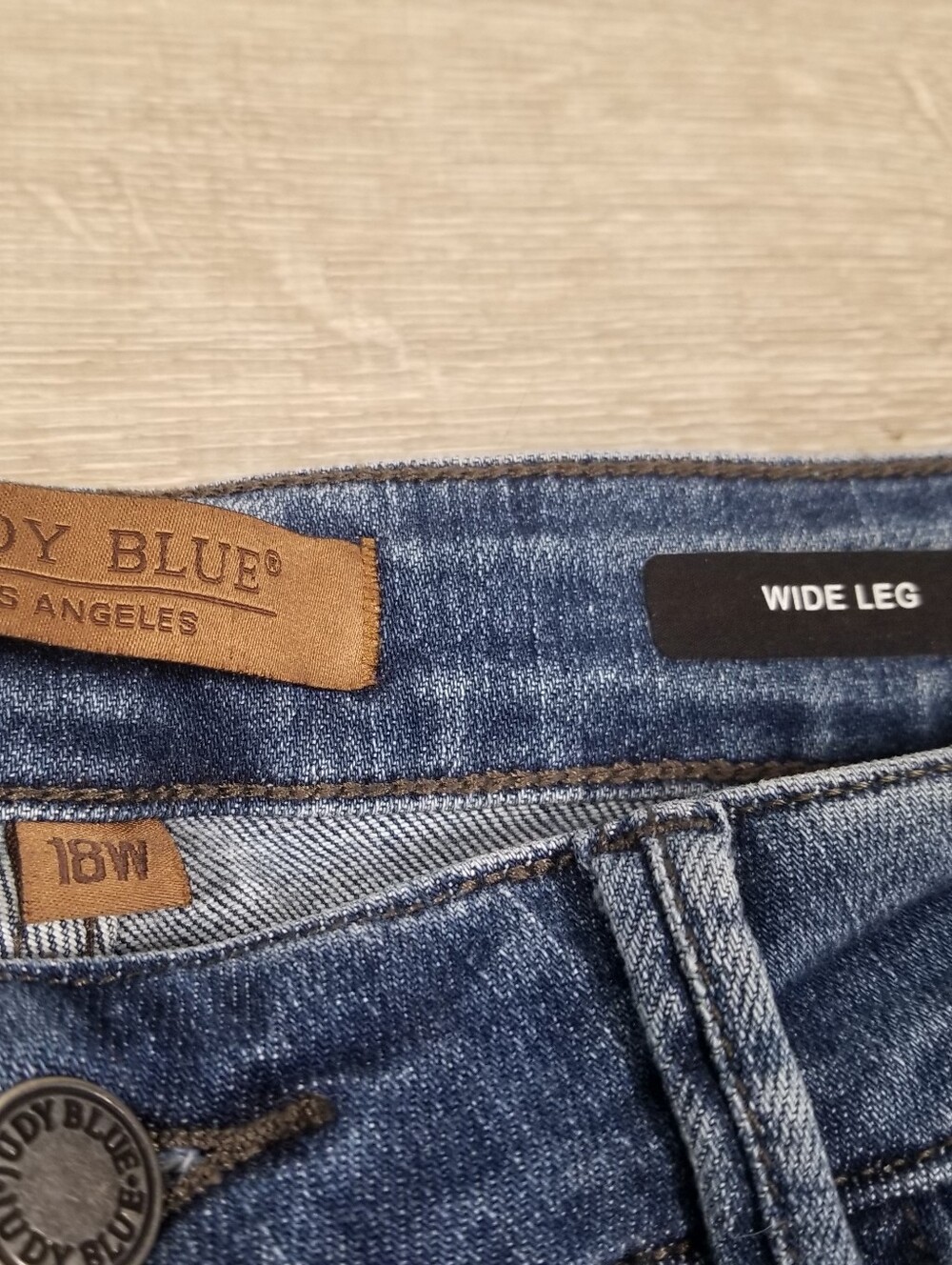Judy Blue Cropped Braided Jeans Womens Size 18W Wide Leg Stretch Denim 36x24 - Picture 4 of 9